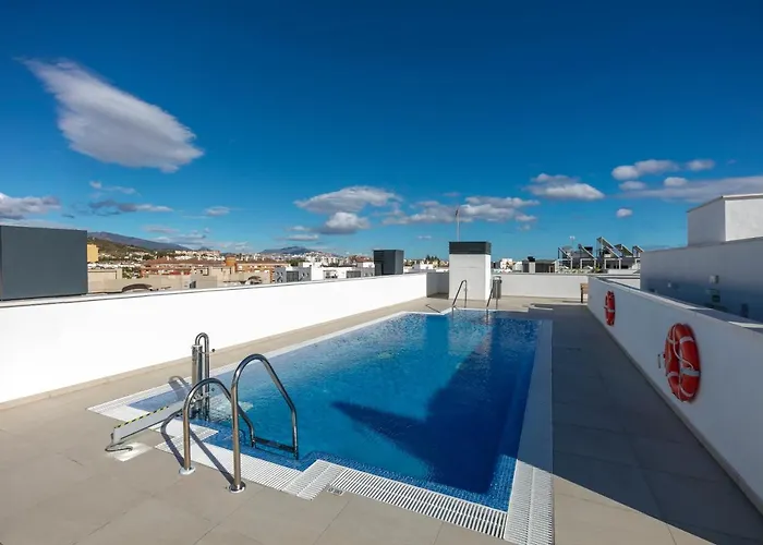 New 3 Bedroom Apt With Pool + Near Beach - Rdr274