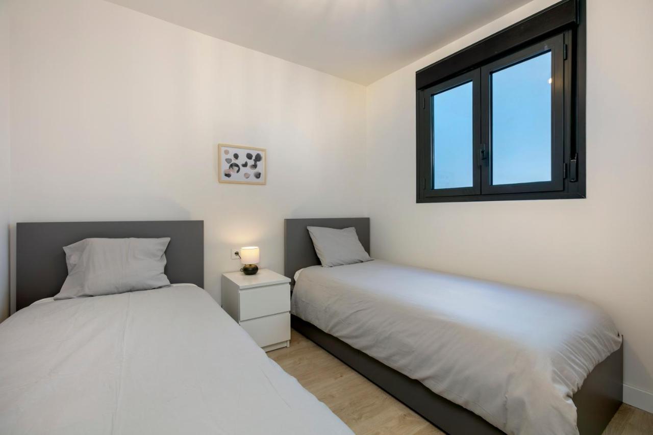 New 3 Bedroom With Pool + Near - Rdr274 Apartment